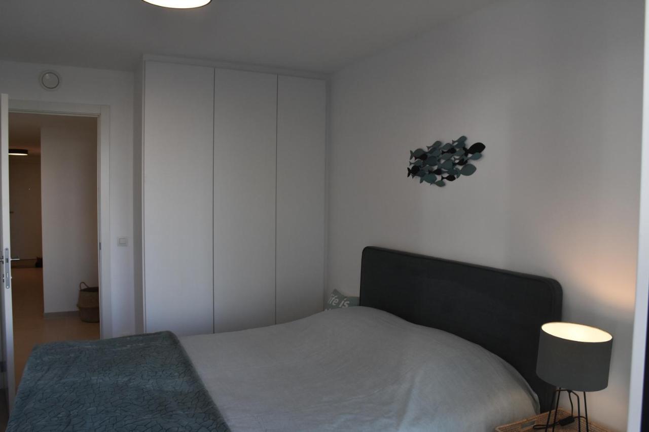 אוסטנדה Lichtrijk 2-Slaapkamerappartement Met Zeezicht En Gratis Parking מראה חיצוני תמונה