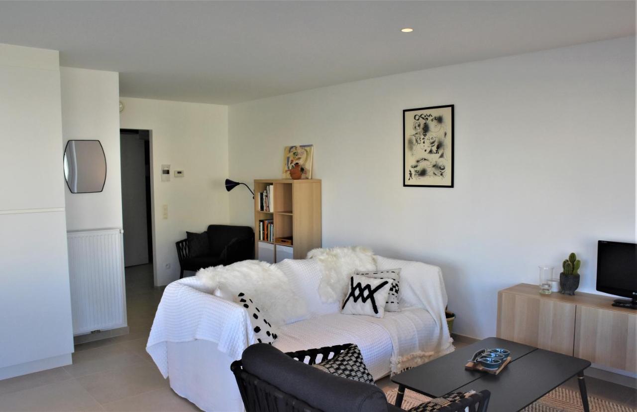 אוסטנדה Lichtrijk 2-Slaapkamerappartement Met Zeezicht En Gratis Parking מראה חיצוני תמונה