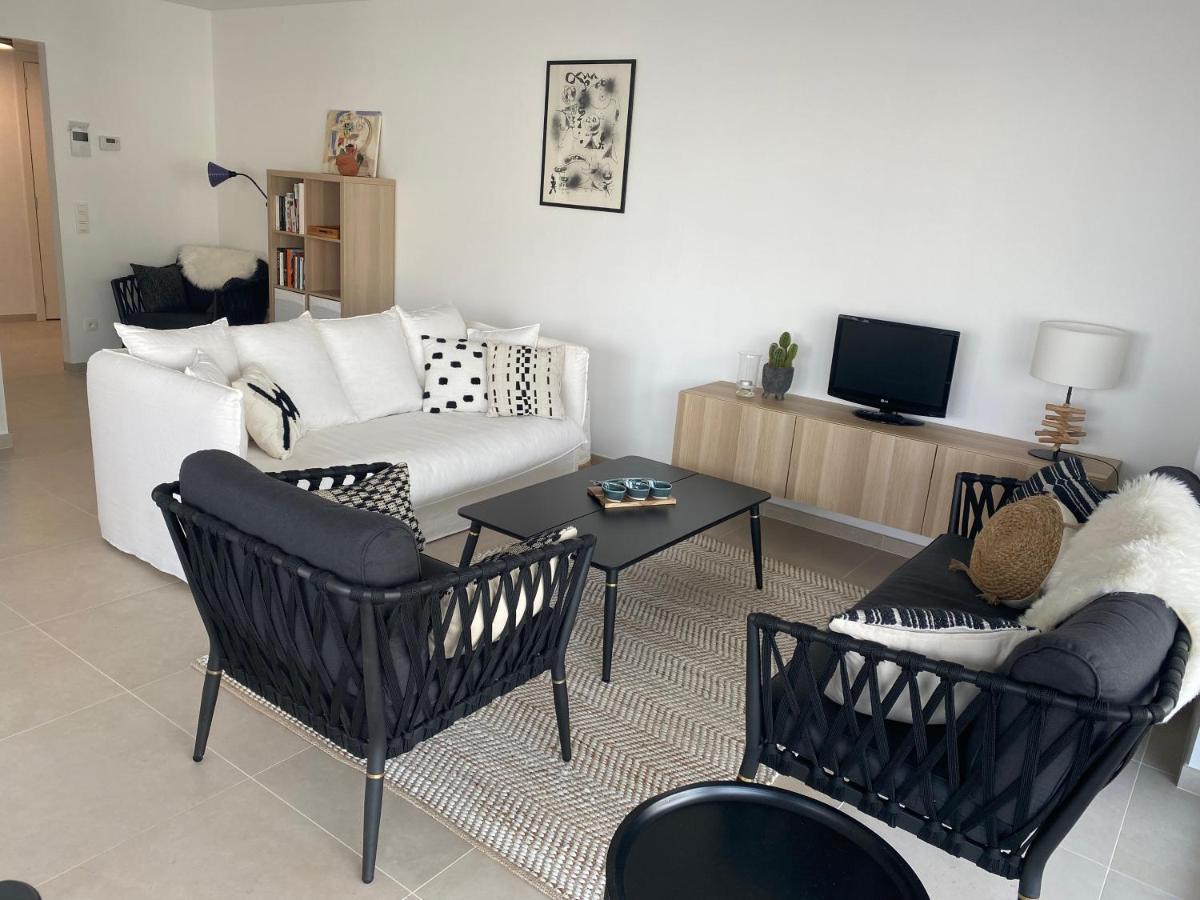 אוסטנדה Lichtrijk 2-Slaapkamerappartement Met Zeezicht En Gratis Parking מראה חיצוני תמונה