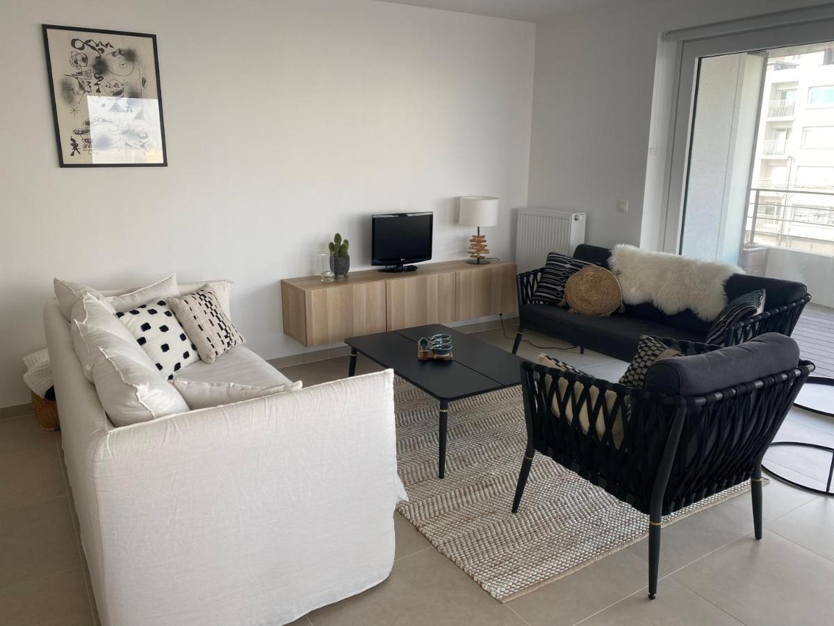 אוסטנדה Lichtrijk 2-Slaapkamerappartement Met Zeezicht En Gratis Parking מראה חיצוני תמונה
