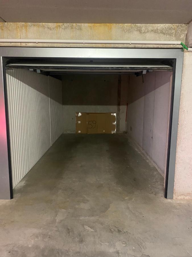 אוסטנדה Lichtrijk 2-Slaapkamerappartement Met Zeezicht En Gratis Parking מראה חיצוני תמונה