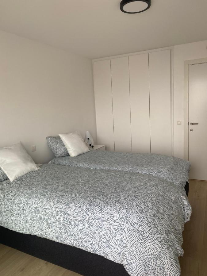 אוסטנדה Lichtrijk 2-Slaapkamerappartement Met Zeezicht En Gratis Parking מראה חיצוני תמונה